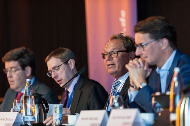 21. Landesdelegiertenversammlung am Flughafen