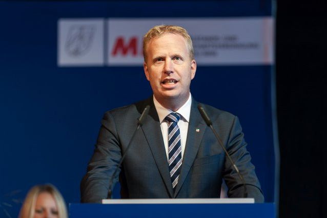 21. Landesdelegiertenversammlung am Flughafen