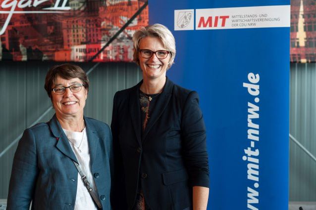 21. Landesdelegiertenversammlung am Flughafen