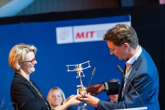 21. Landesdelegiertenversammlung am Flughafen