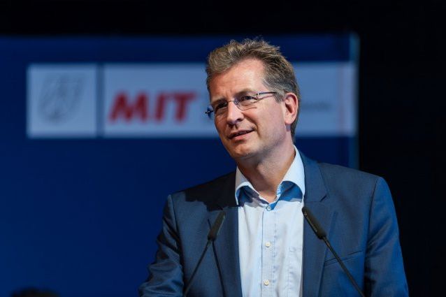 21. Landesdelegiertenversammlung am Flughafen