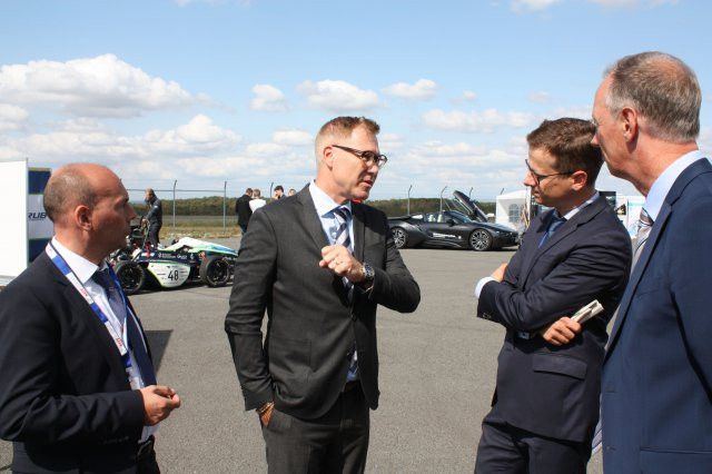 21. Landesdelegiertenversammlung am Flughafen