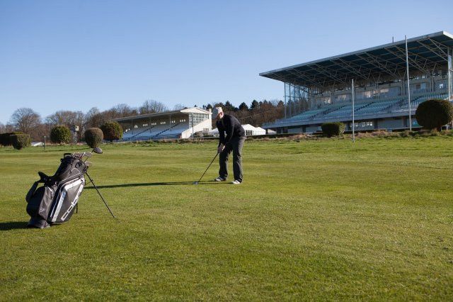 MIT After Work Charity Golfturnier