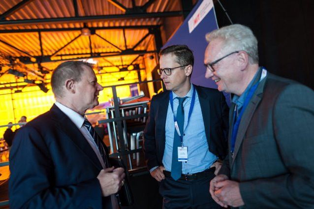 21. Landesdelegiertenversammlung am Flughafen