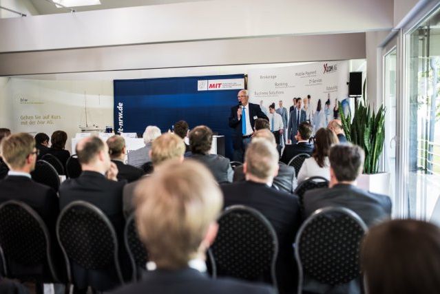 Industrie-Forum: Wann kommt das Internet der Dinge?