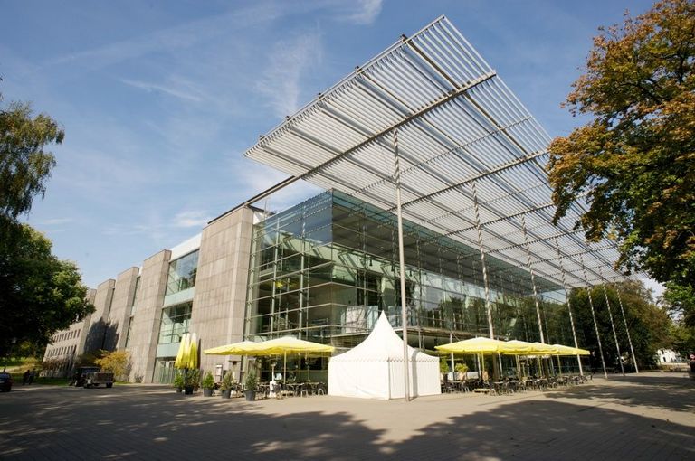 Wirtschaftsschau 2011